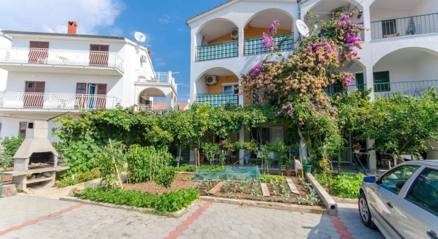 Apartments Zoric