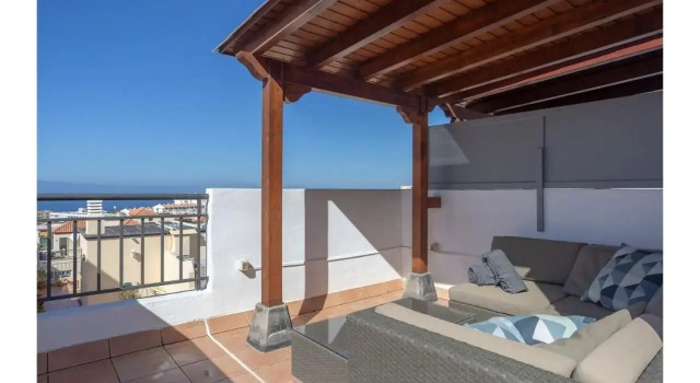 Desirable Rooftop Terrace , 2 Bedroom apartment with WiFi in Costa Adeje, Prenota Appartamento Hotel a Tenerife con piscina, Piscina