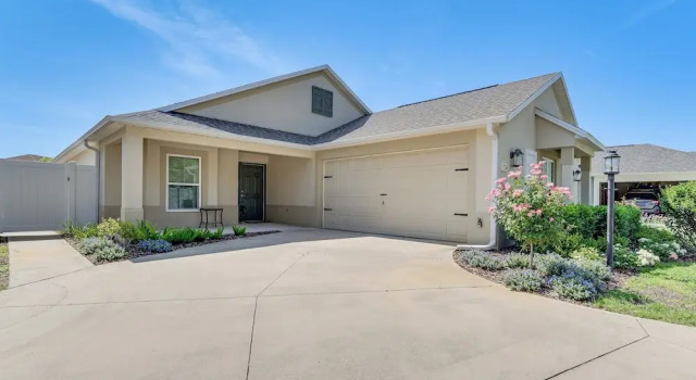 Коттедж < 1 Mi to Brownwood Paddock Square: Home w/ Patio!