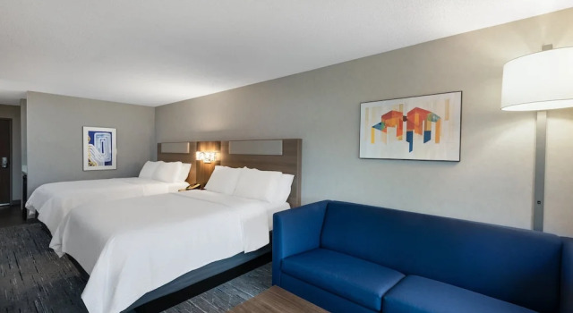 Одноместный люкс Holiday Inn Express & Suites Wadsworth by IHG