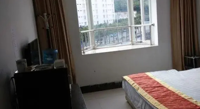 Yurui Business Hotel, Varaa Hotelli Hotellit Sichuan pysäköinnillä, Pysäköinti