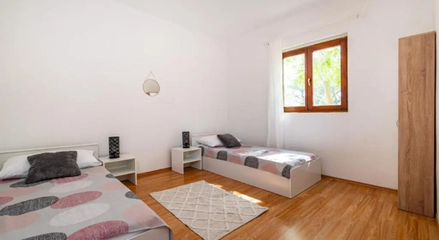 Apartment Marija, Varaa Huoneisto Novigrad Kroatia