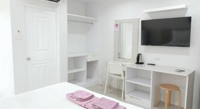 Номер Deluxe The Gun Hotel