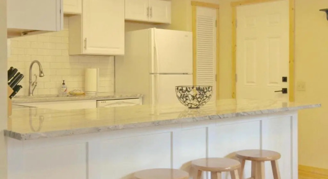 Коттедж с 4 комнатами 8 Leisure-Hot Tub-3BR/2BA