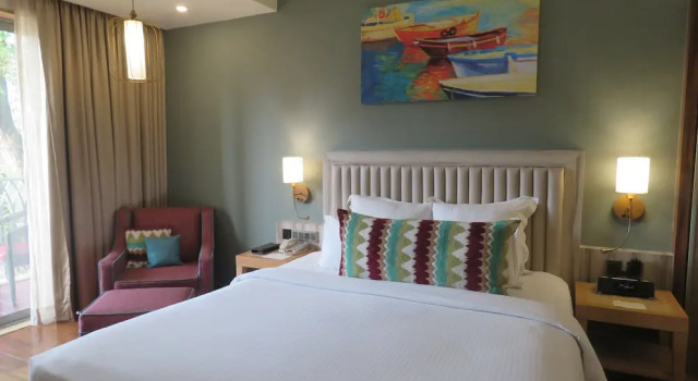 Двухместный люкс Elegance с балконом Novotel Goa Resort & Spa Candolim