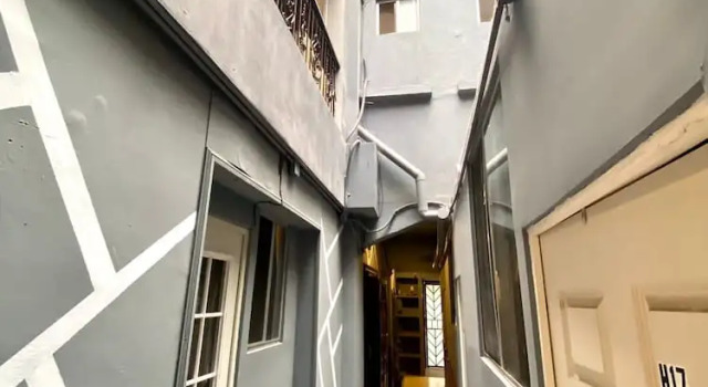 ROOMIES HOSTEL Parque México, Забронировать Хостел Хостелы Мехико, рядом с Estela de Luz, Хостел