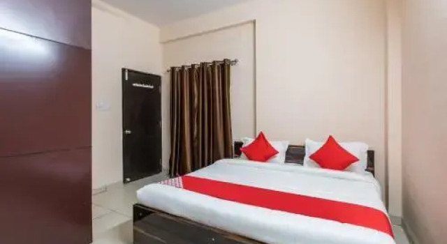 Hotel Pushpwant by OYO Rooms