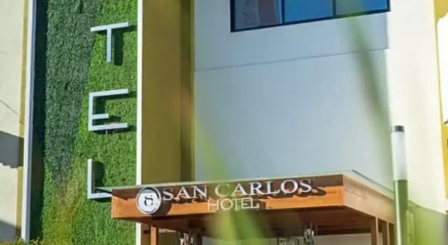 Hotel San Carlos, Rezerwuj Hotel La Barca Jalisco