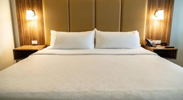 Люкс Holiday Inn Express & Suites - Ensenada Centro by IHG