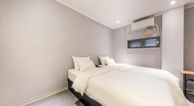 Номер Standard HOTEL NOBLE Yongsan