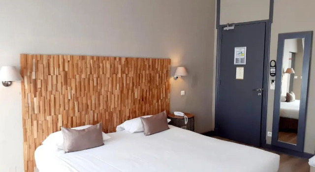 Полулюкс с балконом Hôtel LA VILLA TOSCA