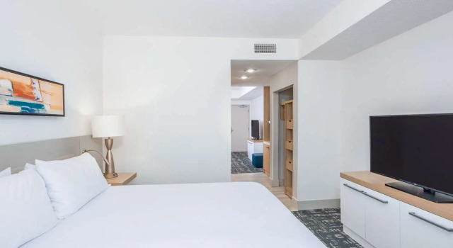 Двухместный люкс c 1 комнатой Hilton Garden Inn Cincinnati/Sharonville