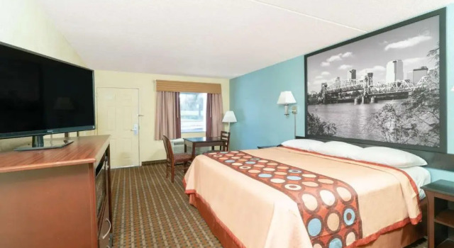 Номер Standard Super 8 by Wyndham North Little Rock/McCain