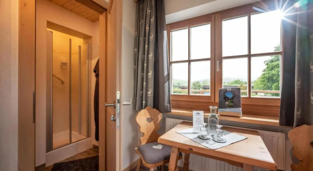 Pension Edelweiss, Book Hotel Hoteller i Wilder Kaiser med parkering, Parkering