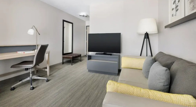 Двухместный люкс Отель Country Inn & Suites by Radisson, Springfield, OH