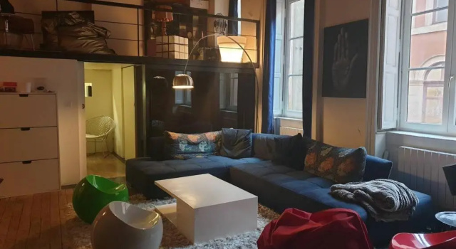 Esprit Loft Design hyper centre Lyon 1er, Забронировать Бутик-отель 01. Отель-де-Виль Лион, рядом с Кафедральный собор Св. Жана