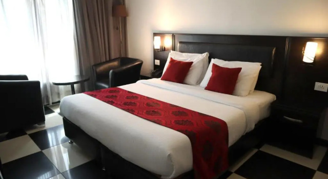 Люкс Superior Easy Inn Hotel Suites