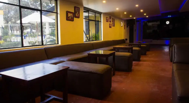 Hosteria El Cano