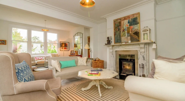4 Bedroom Canalside Family Home in Oxford, Забронировать Отель Отели Оксфорда 4 звезды, рядом с St Anthony's College, 4*