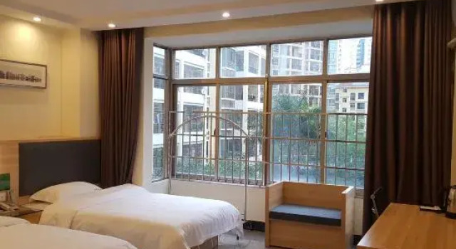 Dongxing Yijie Youpin Hotel, Rezerwuj Hotel Dongxing Guangxi