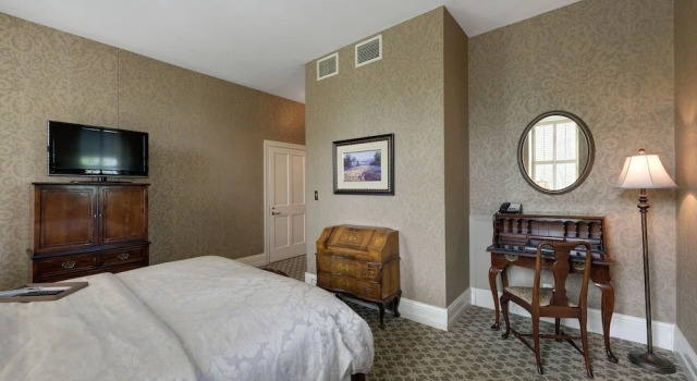 Номер Standard c 1 комнатой с видом на реку Nicollet Island Inn