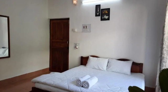 Royale Resort Suits, Calangute, Rezerwuj Ośrodek wypoczynkowy Calangute North Goa