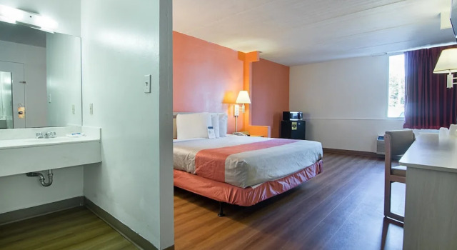 Номер Deluxe Motel 6-Decatur, GA
