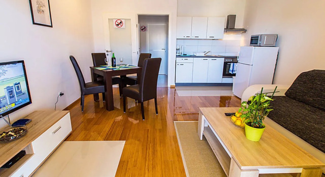 Apartment Leko Campodolcino 20304, Забронировать Апартаменты/квартира Отели Приморско-Горанской жупания с парковкой, Парковка