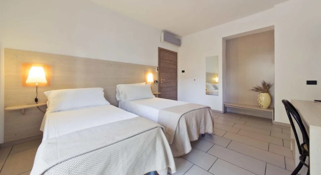 Двухместный номер Standard с балконом Longomare Residence Vacanze