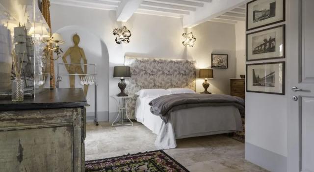 Lina - Podere Ribatti Casole D'elsa, Buchen Sie Ferienwohnung Hotels in Elsa-Tal mit Parkplatz, Parkplätze