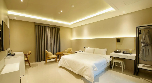 Номер Deluxe Hotel B