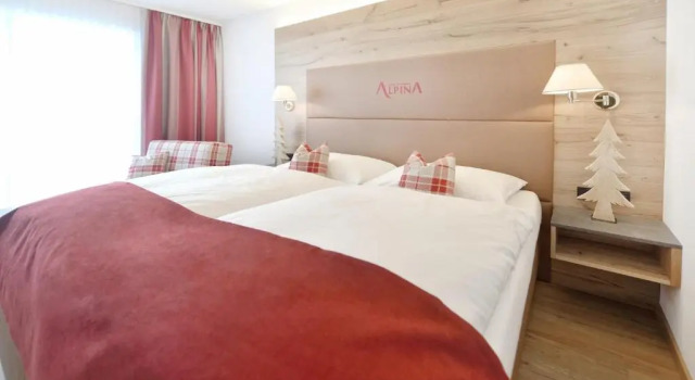 Двухместный номер Deluxe с балконом Hotel Alpina Superior
