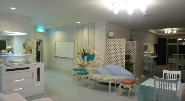 Hotel Shalala, Varaa Hotelli Hotellit Okinawa pysäköinnillä, Pysäköinti