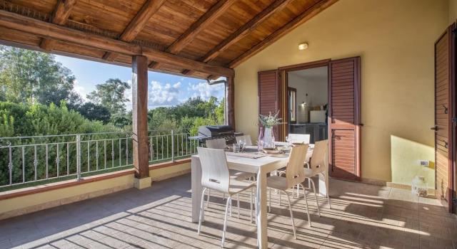 Sardinia Re - Villa Gialla