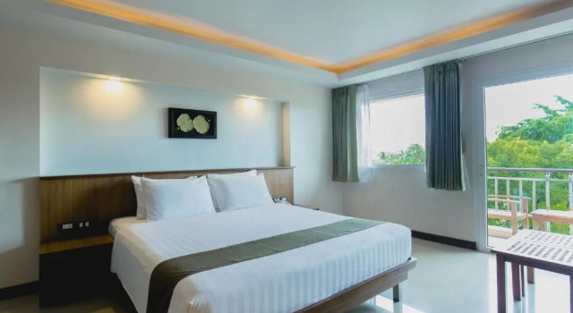Двухместный номер Deluxe Thanthip Beach Resort