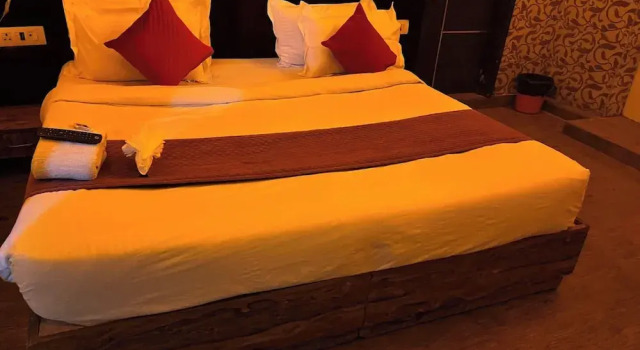 Goroomgo Hotel Park View Delhi, Забронировать Отель Отели Нью-Дели с парковкой, Парковка