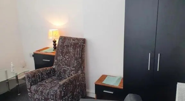 Furnished apartment for 12 guests, Varaa Huoneisto Asunnot kohteessa Merseyside, Huoneisto