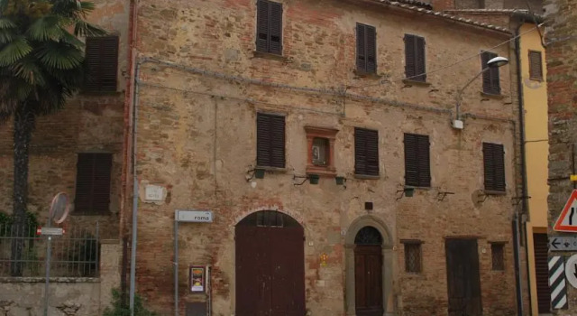 Antica casa dei frati, Забронировать Апартаменты/квартира Отели Озера Тразимено с парковкой, Парковка