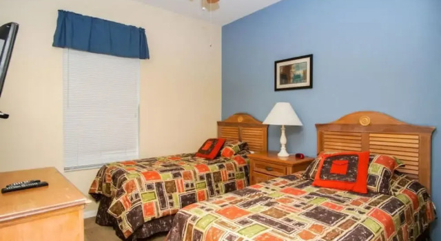 Windsor Palms 8046