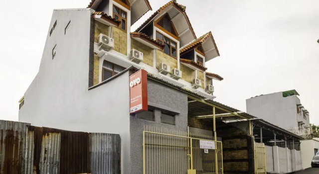 OYO 2265 Bunga Bakung Residence