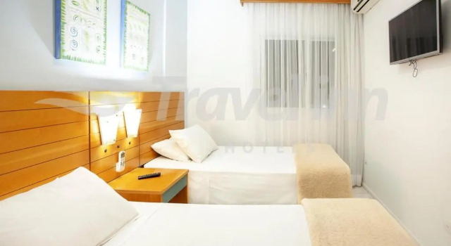 Апартаменты c 1 комнатой с балконом Travel Inn Flats Riviera