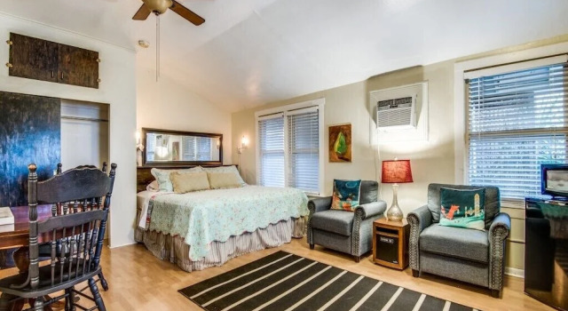 Коттедж O'Casey's Boutique Inn