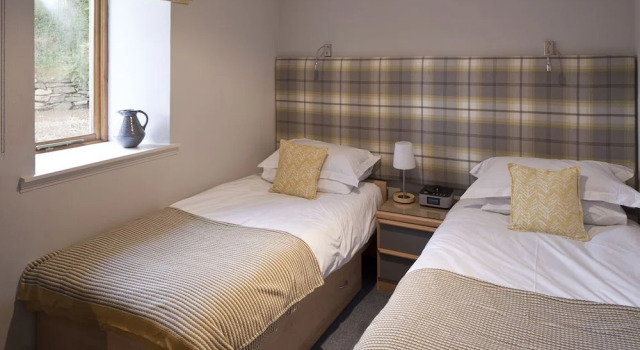 Shegarton Farm Cottages, Забронировать Фермерский дом Отели Центральной Шотландии с парковкой, Парковка
