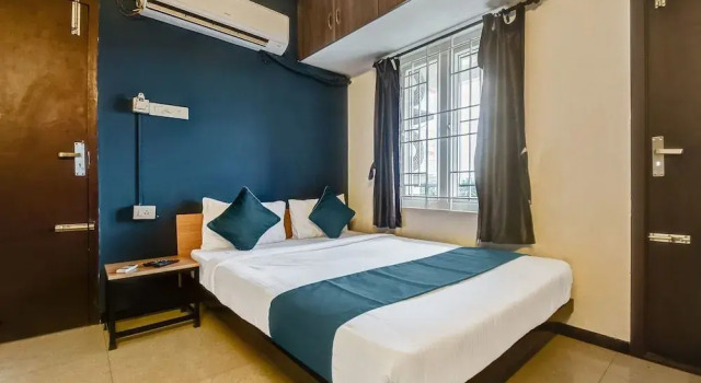 OYO Flagship 24155 FCI Nagar