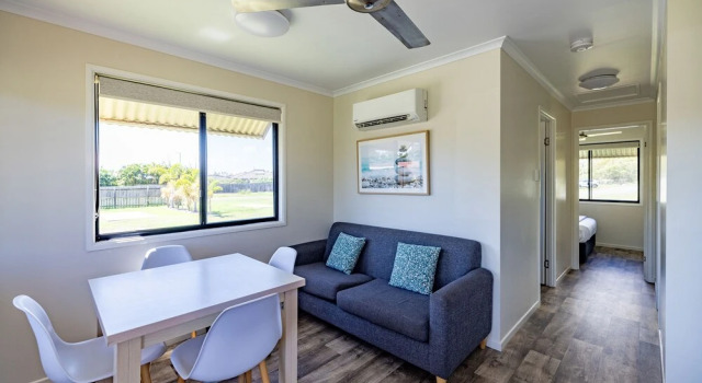 Семейный номер Standard с 2 комнатами NRMA Capricorn Yeppoon Holiday Park