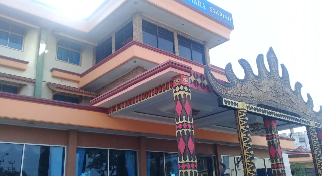Soeltan Luxe Hotel, Rezervovat Hotel Hotely v Bandar Lampung s parkováním, Parkování