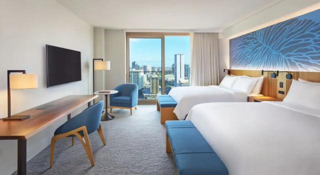 Четырёхместный номер Standard с видом на океан Renaissance Honolulu Hotel & Spa