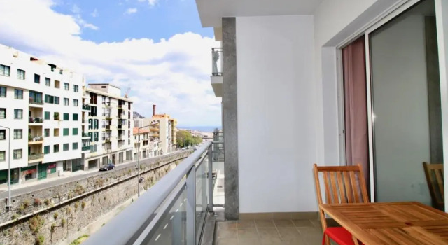 Апартаменты Madeira Emotions Apartments