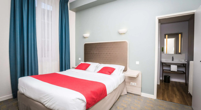 Двухместный номер Standard Best Western Hôtel de France