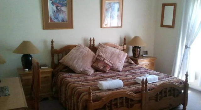 Meintjieskop Self-Catering Accommodation, Забронировать Гостевой дом Отели Гаутенг с парковкой, Парковка